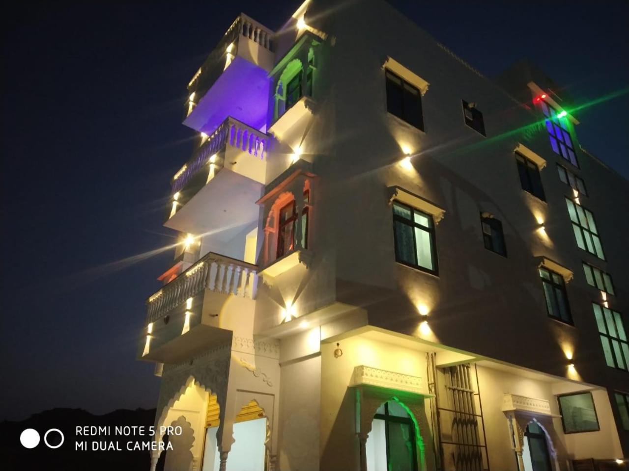 Hotel Moon Mahal Jaipur Ngoại thất bức ảnh